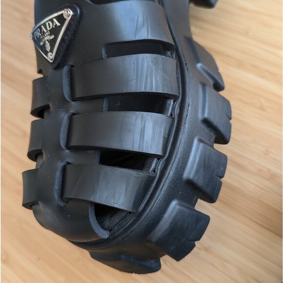 PRADA Monolith Black Rubber Buckle Sandals, size 37/US 7 - Picture 10 of 10
